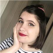Étudiante en école supérieure spécialisée en langue anglaise donne cours pour personnes de tous niveaux